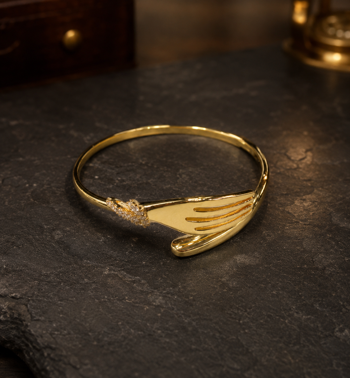 The Uncommon Table — Pearl & Cutlery Layered Jewelry Set